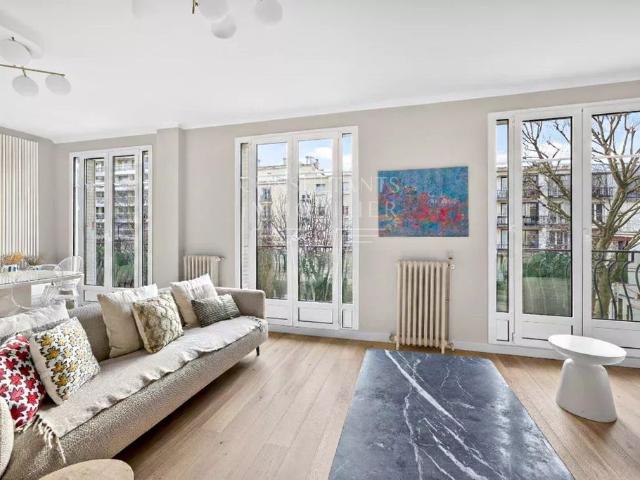 Appartement de 3 chambres de luxe en vente à Neuilly sur Seine, France