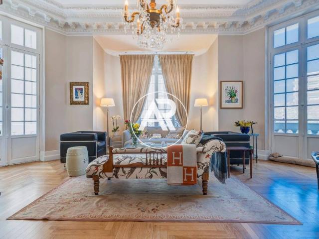 Appartement de luxe 3 chambres en vente à Nice, France