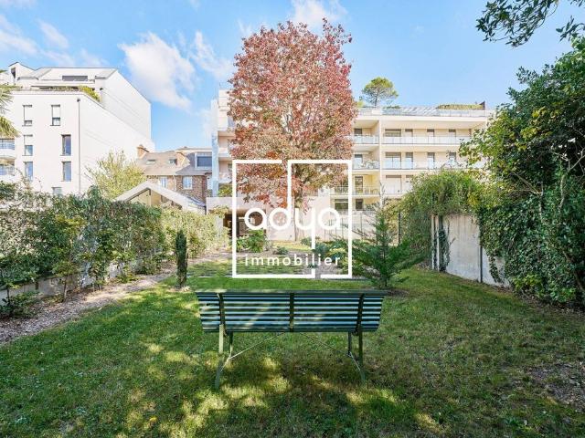 Appartement de 3 chambres de luxe en vente à Rennes, Bretagne