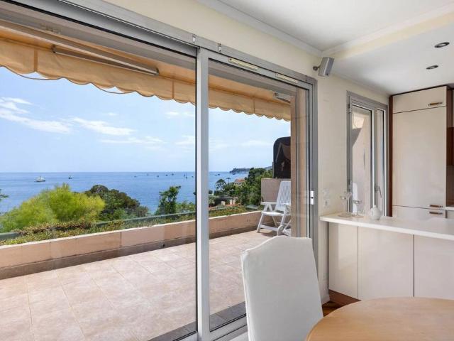Appartement de 3 chambres de luxe en vente à Roquebrune Cap Martin, Provence Alpes Côte d'Azur