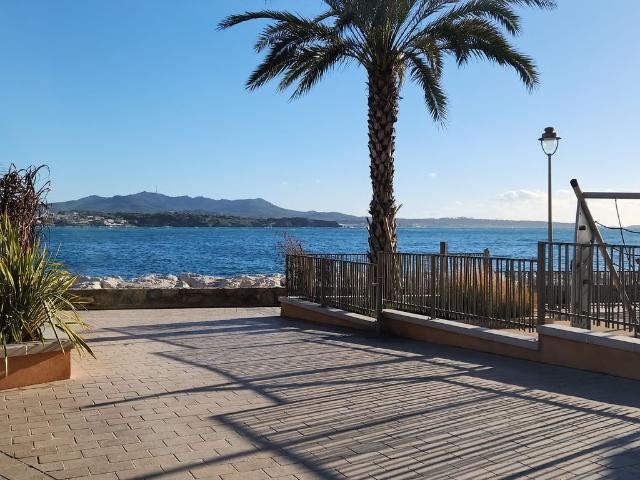 Appartement de 3 chambres de luxe en vente à Sanary sur Mer, Provence Alpes Côte d'Azur