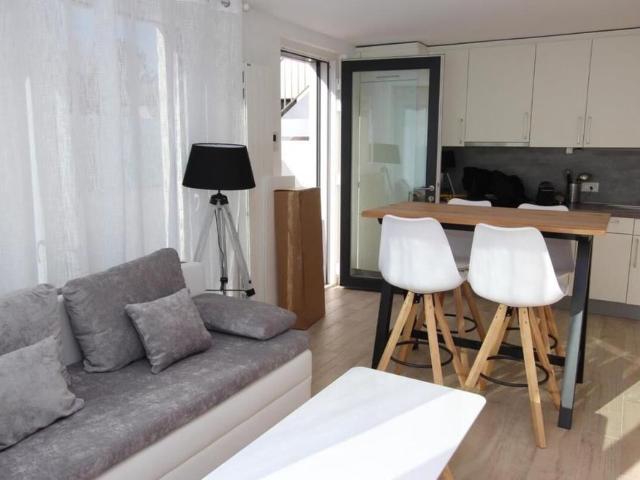3 room apartment