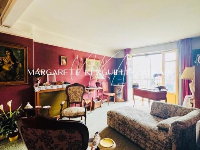 Appartement de 3 pièces, 2 chambres avec balcon, cave et box fermé