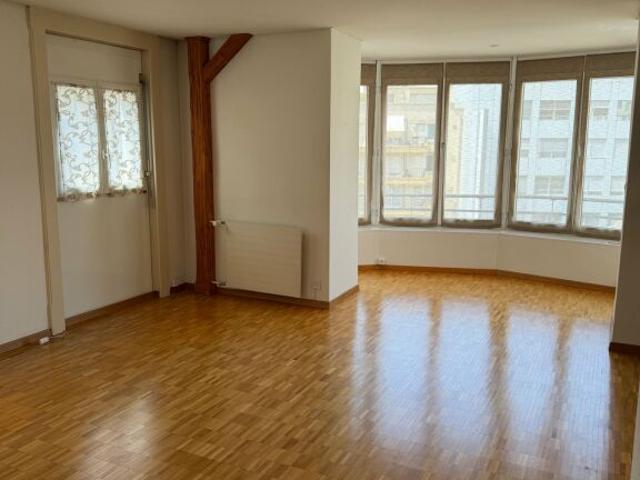 Appartement de 3 pièces au centre ville de Montreux