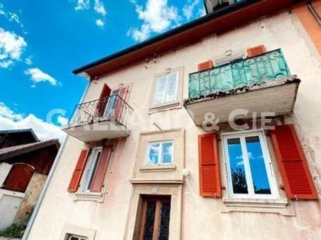 Appartement de 3 pièces avec balcon