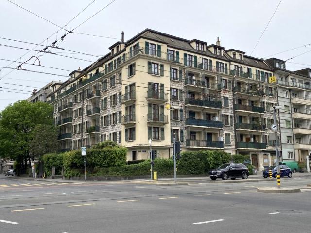 Appartement de 3 pièces avec balcon à la Servette Régie du Centre