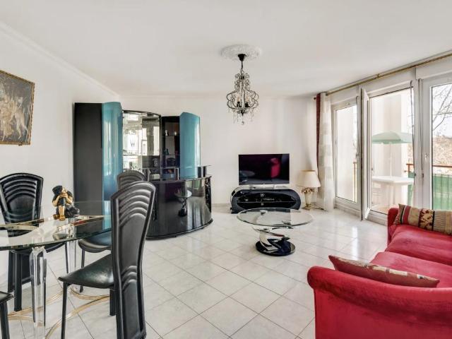 Confortable 3P de 71m² avec balcon à La Courneuve