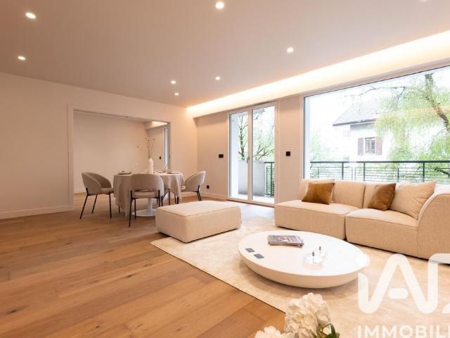 Appartement de 3 pièces de luxe en vente à Annecy, France
