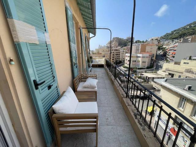 Appartement de 3 pièces de luxe en vente à Beausoleil, Provence Alpes Côte d'Azur