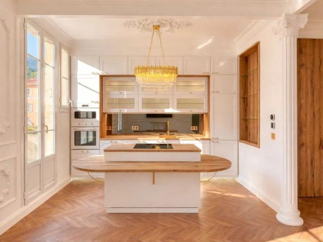Appartement de 3 pièces de luxe en vente à Beausoleil, Provence Alpes Côte d'Azur
