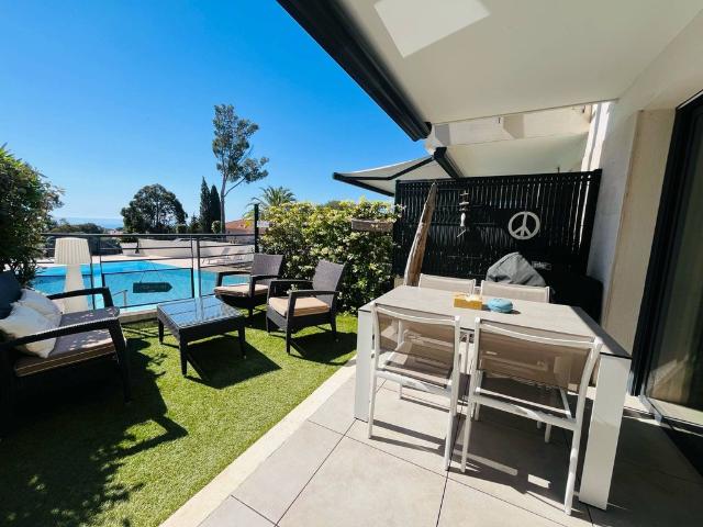 Appartement de 3 pièces de luxe en vente à Fréjus, Provence Alpes Côte d'Azur