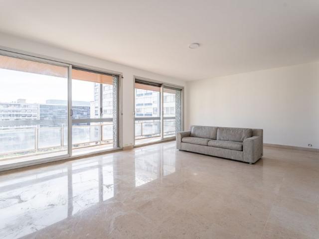 Appartement de 3 pièces de luxe en vente à Marseille, Provence Alpes Côte d'Azur