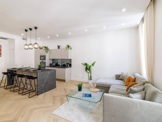 Appartement de 3 pièces de luxe en vente à Nice, Provence Alpes Côte d'Azur