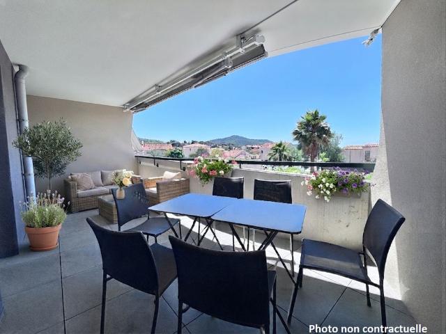Appartement de 3 pièces de luxe en vente à Saint Cyr sur Mer, France
