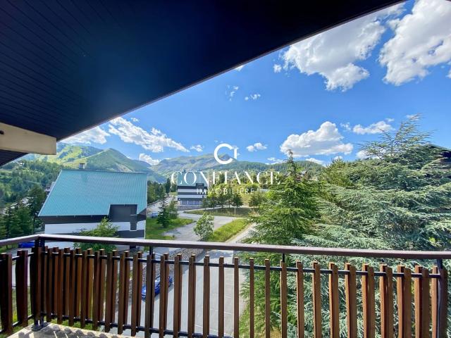 Appartement de 3 pièces de luxe en vente à Saint Étienne de Tinée, France