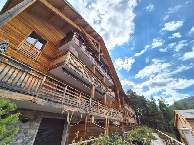 Appartement de 3 pièces de luxe en vente à Saint Étienne de Tinée, France