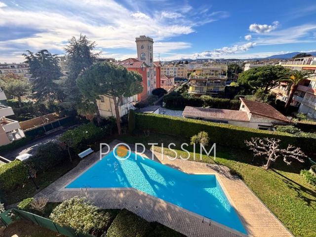 Appartement de 3 pièces de luxe en vente à Saint Laurent du Var, France