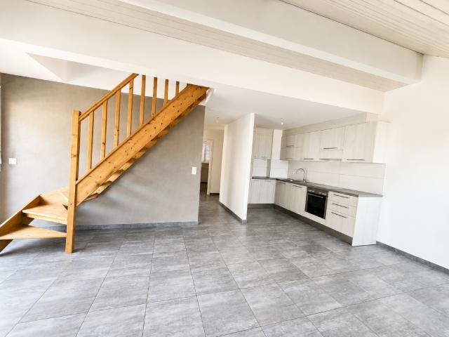 appartement de 3.5 PIECES au dernier étage duplex