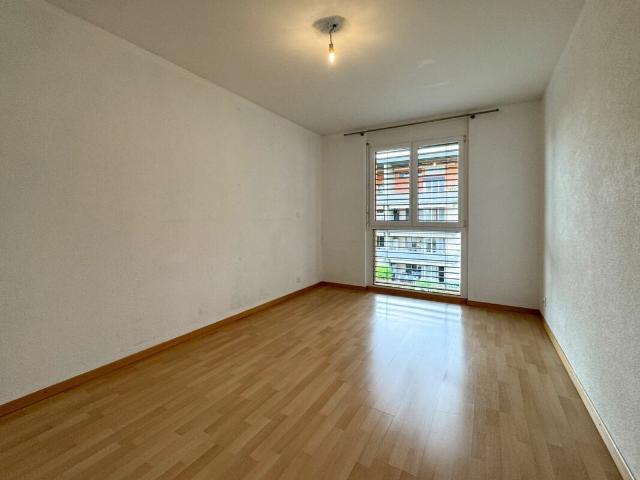 Attique de 3,5 pièces avec balcon orienté Sud. Dreamo. Ch