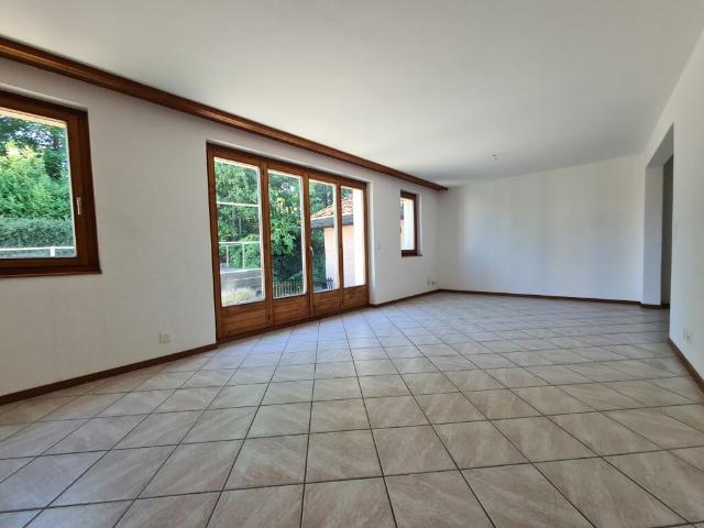 Appartement de 3.5 pièces avec terrasse et jardin