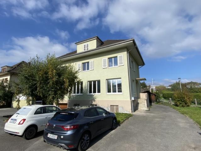 Appartement de 3,5 pièces avec un poêle