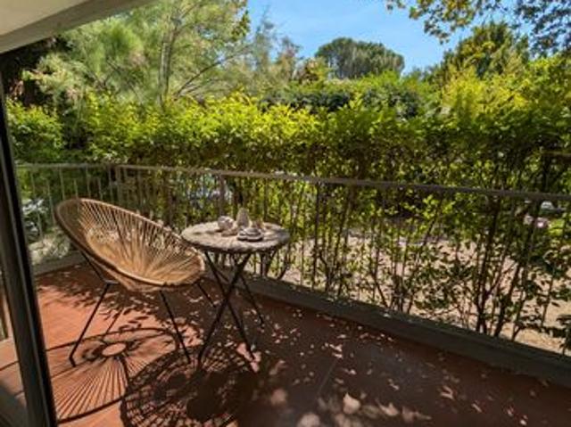Appartement de type3/4 avec grande terrasse et parking