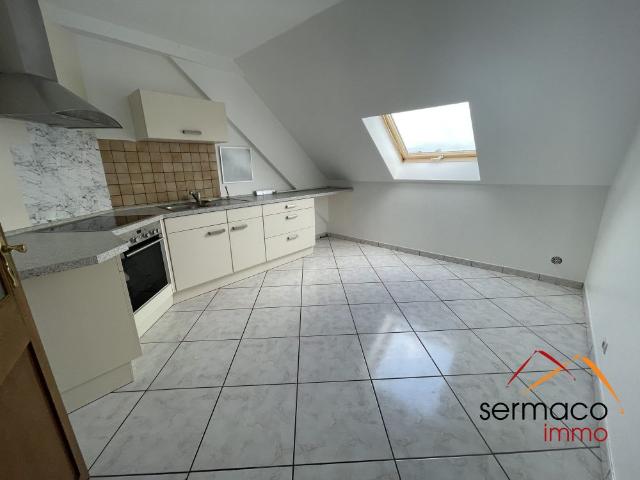 Appartement de type F4 avec balcon