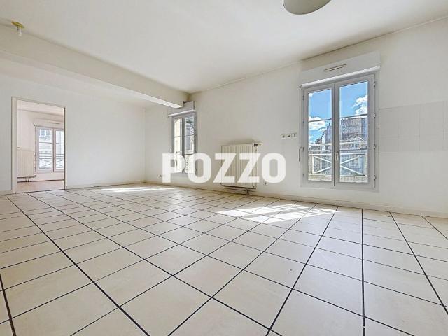 APPARTEMENT DE TYPE F4 A LOUER EN HYPER CENTRE DE CHERBOURG
