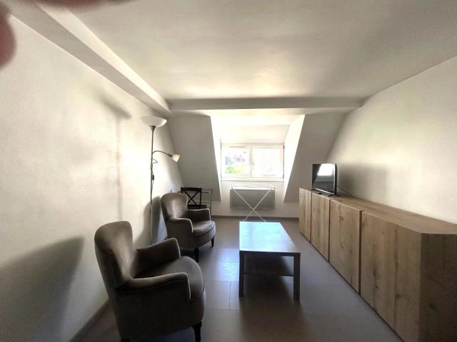 APPARTEMENT DE TYPE F2