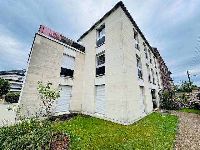 Appartement de type F3 de 70,46 m2 Idéal profession libérale