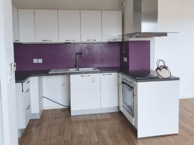 APPARTEMENT DE TYPE F3 DE 70M² A BEAUVAIS