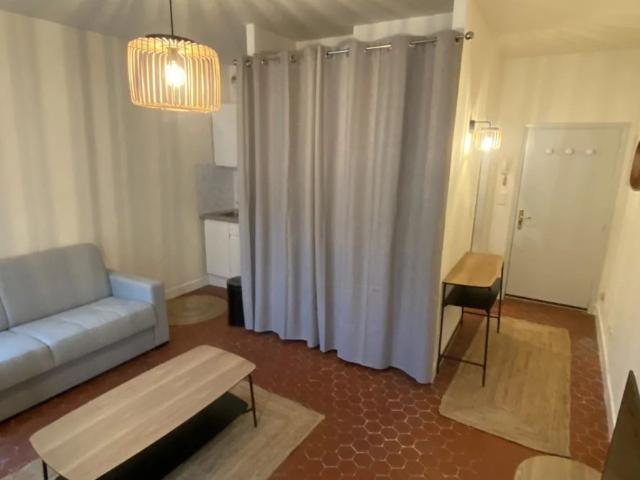 Appartement de type studio a Eguilles