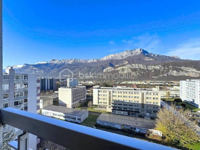 APPARTEMENT DE TYPE T2 DE 51,38 m² RÉNOVÉ AVEC VUE SUR LES MONTAGNES – PONT DE CLAIX