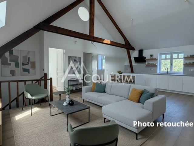 APPARTEMENT DE TYPE T3/4 avec PARKING PRIVE