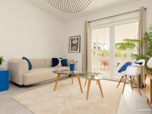 Appartement de Type 2 avec terrasse et parking LA SEYNE SUR MER