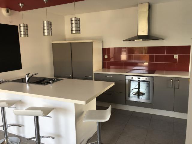 APPARTEMENT DE TYPE 2 AVEC TERRASSE Portes lès Valence 26800