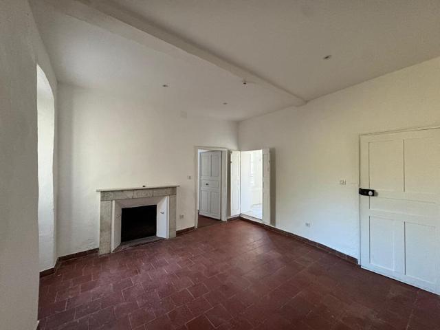 Appartement de type 2 avec jardin