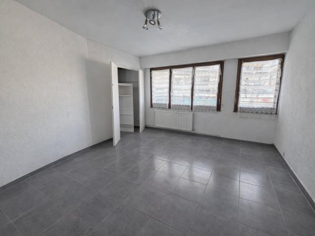 Appartement de type 2 en plein centre