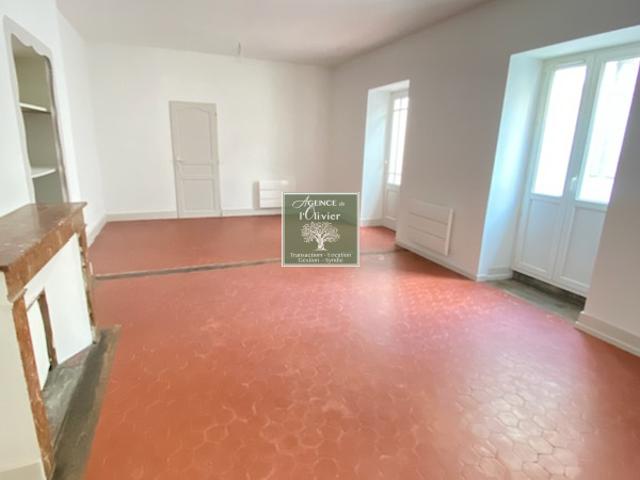 APPARTEMENT DE TYPE 3
