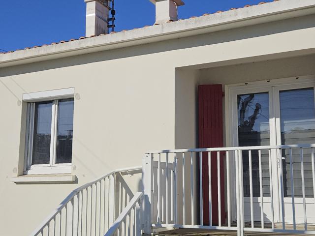 APPARTEMENT DE TYPE 3, QUARTIER PLAGE !