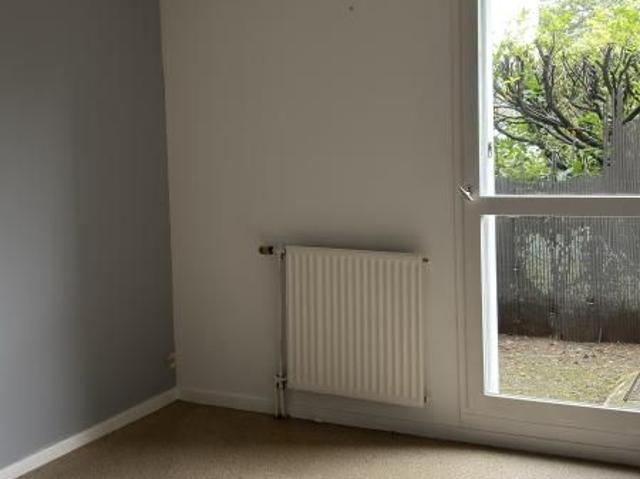 APPARTEMENT DE TYPE 3 RDC PRE LAGRANGE ECHIROLLES