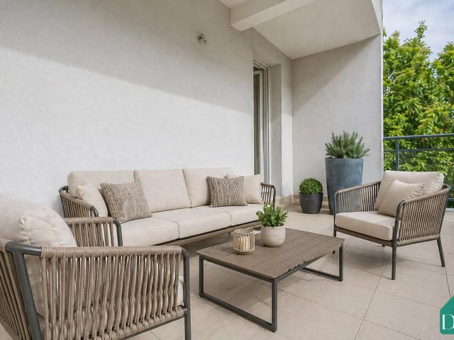 Appartement de type 3 + terrasse + place de parking PMR secteur La Beaujoire NANTES