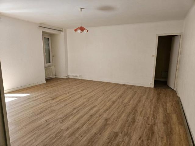 appartement de type 4, 3 chambres, de plain pied