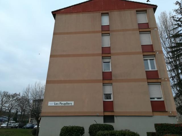 APPARTEMENT DE TYPE 4 BRIOUDE