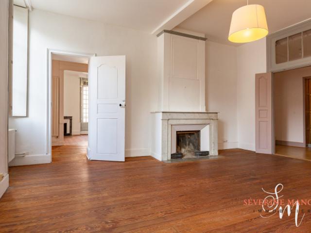 APPARTEMENT DE CARACTERE 134M²