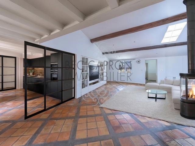 CENTRE VILLE D’AIX EN PROVENCE, HÔTEL PARTICULIER