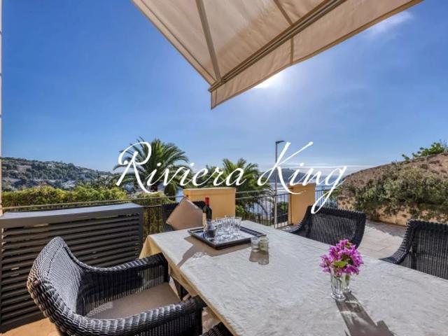 Appartement de caractère avec terrasse panoramique et studio indépendant Villefranche sur Mer —