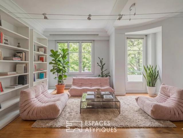 Appartement de caractère dans un immeuble de standing en centre ville