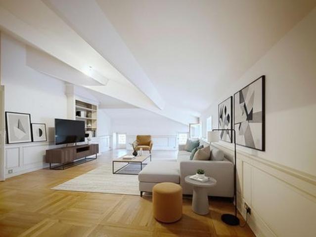 Appartement de caractère de 112 m² avec véranda, au cœur du centre ville d’Avignon