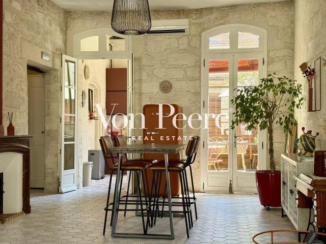 Appartement de caractère en plein cœur d'Avignon 73m² Avignon